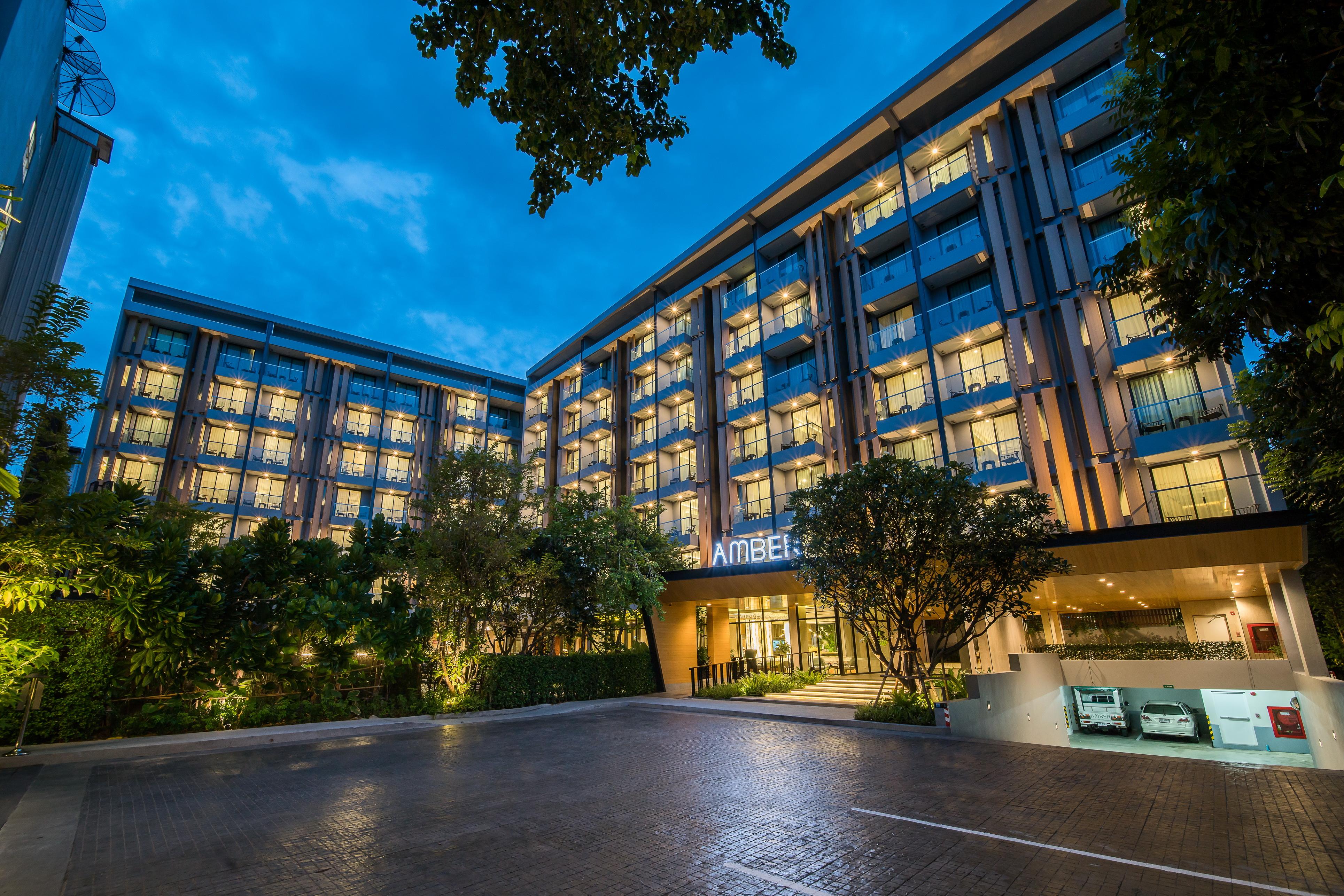 Hotel Amber Патая Екстериор снимка