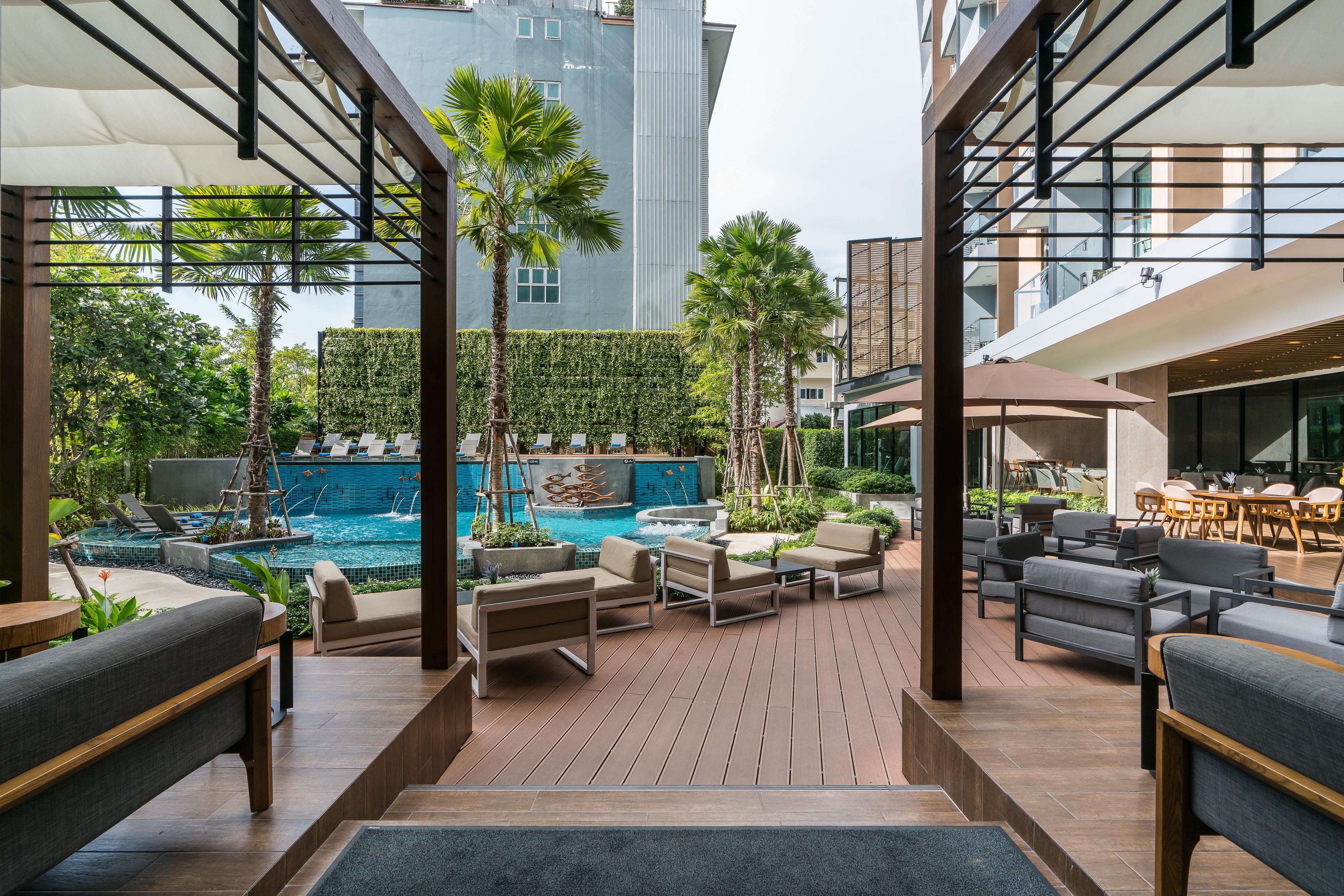 Hotel Amber Патая Екстериор снимка