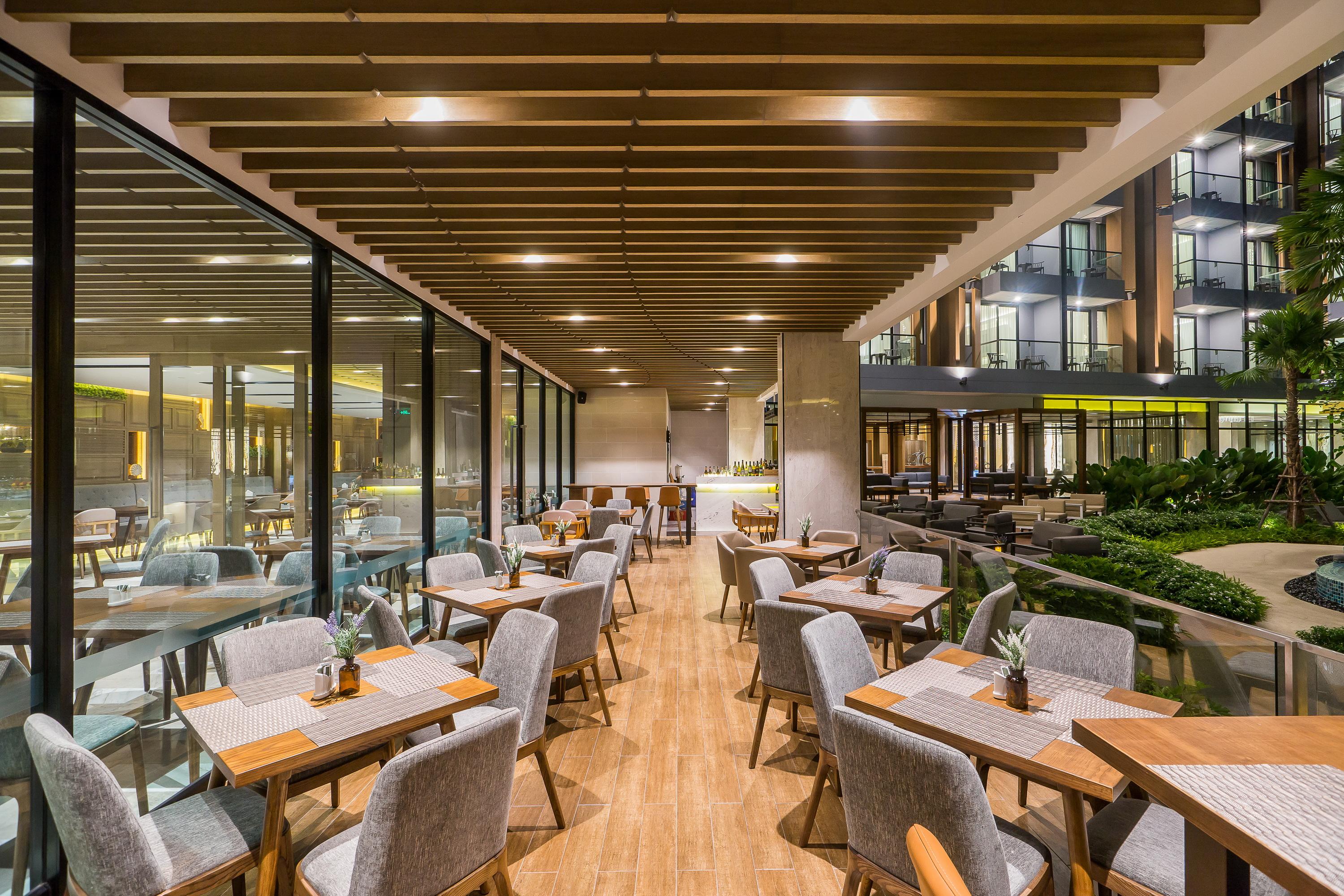 Hotel Amber Патая Екстериор снимка