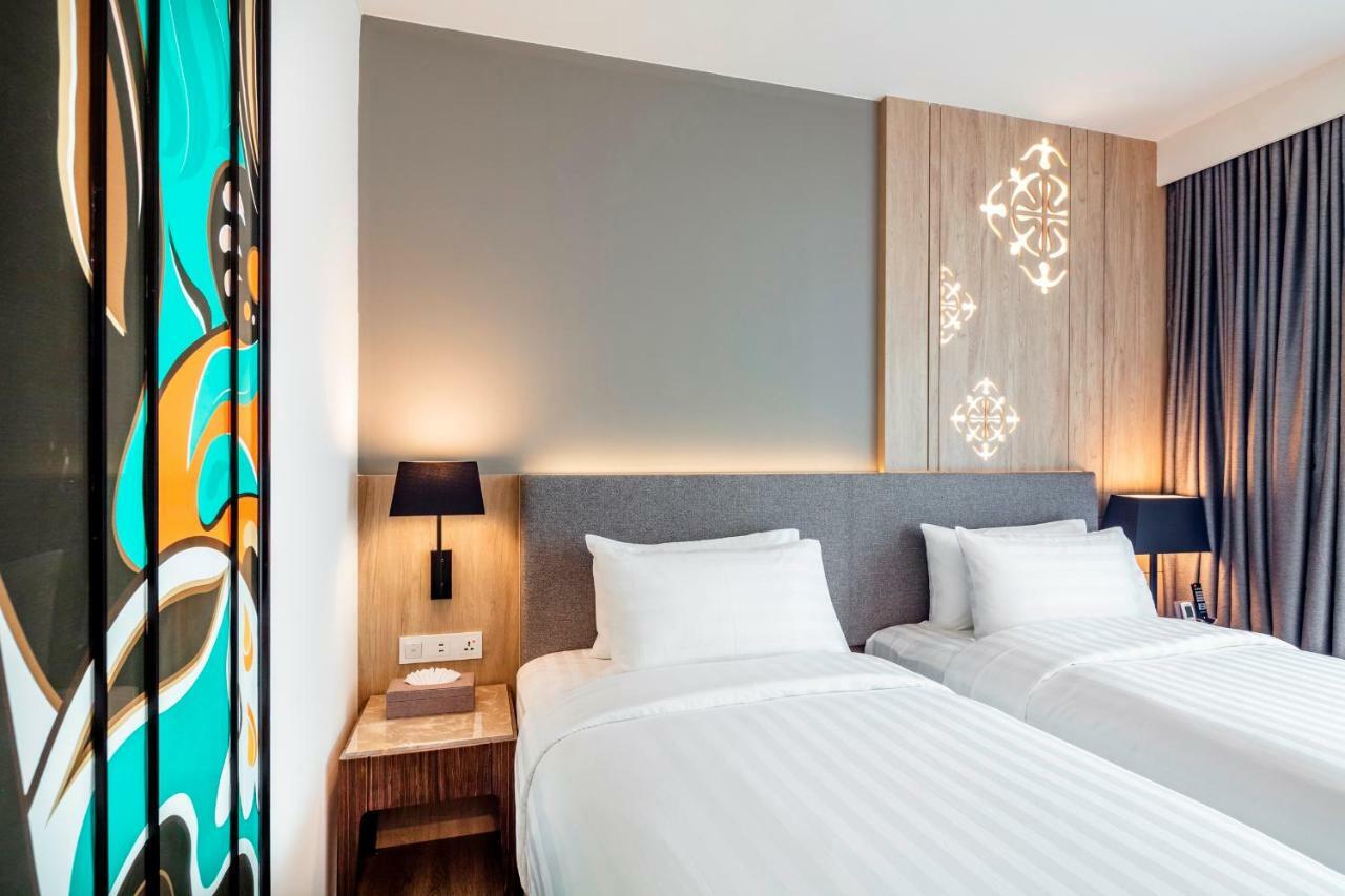 Hotel Amber Патая Екстериор снимка